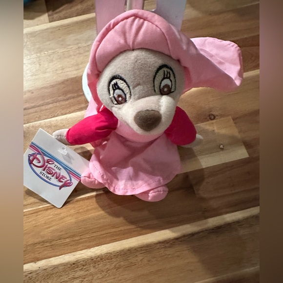 Disney Robbin Hood Maid Marian Mini Bean Bag | 8”| NWT| RETIRED - Picture 4 of 9